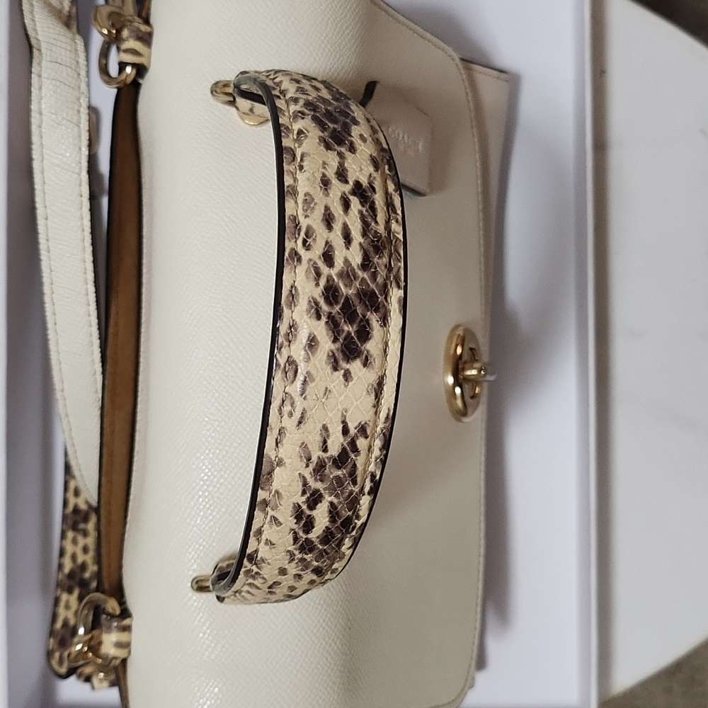 Tilly Top Handle Satchel - Picture 4 of 4